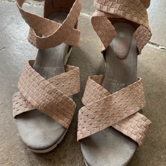 Bernie Mev August Sandals - Picture 3 of 6